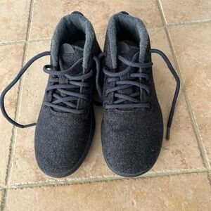 Women’s size 8 Allbirds Savanna Night Wool Runner Up Mizzles